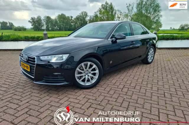 Audi A4 (2019) thumbnail 1