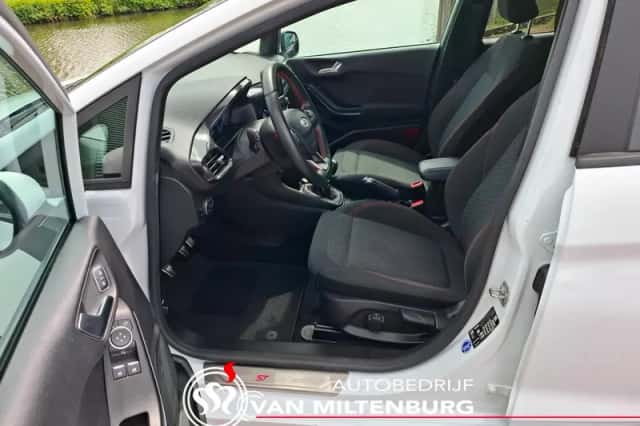 Ford Fiesta (2019) thumbnail 6