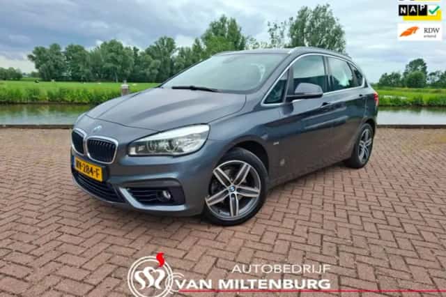 BMW 2-Serie (2017) thumbnail 1