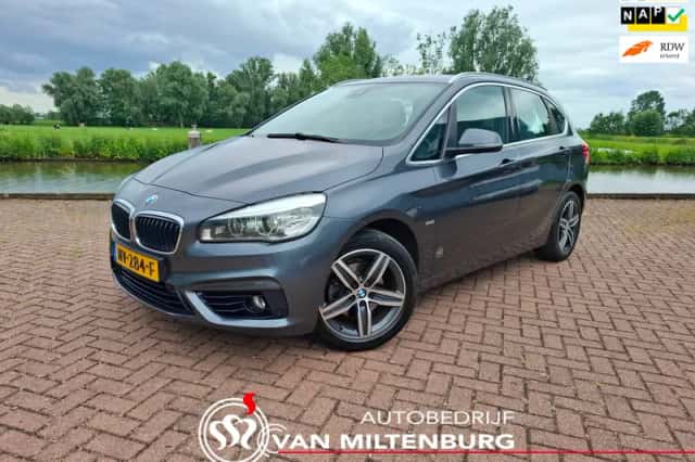BMW 2-Serie (2017) thumbnail 2