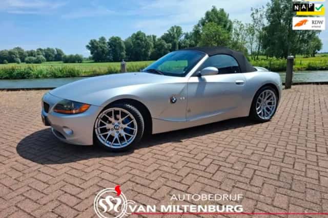 BMW Z4 (2005) thumbnail 1