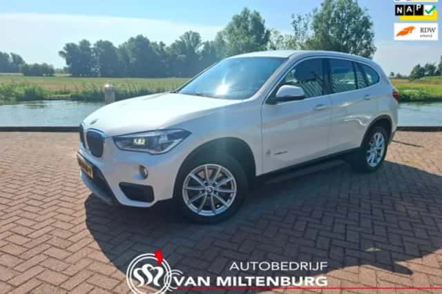 BMW X1 (2017) thumbnail 1