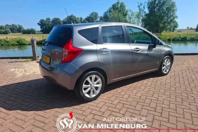 Nissan Note (2016) thumbnail 4