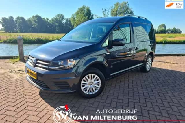 Volkswagen Caddy (2015) thumbnail 1