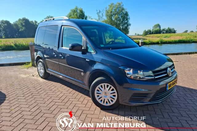 Volkswagen Caddy (2015) thumbnail 5