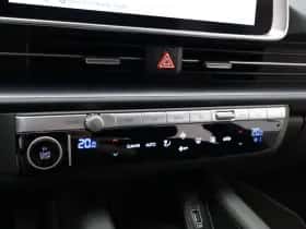 Hyundai Ioniq 6 (2023) thumbnail 22