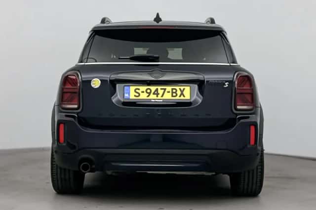 MINI Countryman (2023) thumbnail 3