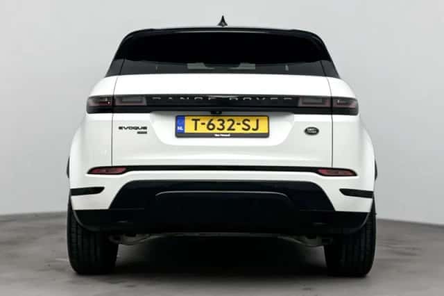 Land Rover Range Rover Evoque (2021) thumbnail 3