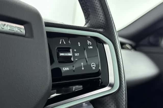 Land Rover Range Rover Evoque (2021) thumbnail 6
