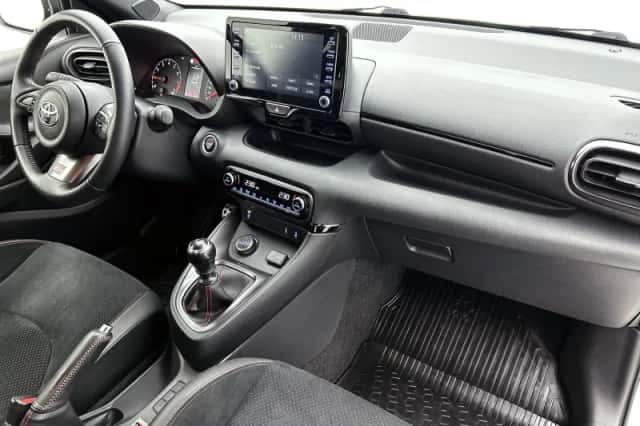 Toyota Yaris (2021) thumbnail 21