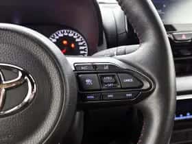 Toyota Yaris (2021) thumbnail 6