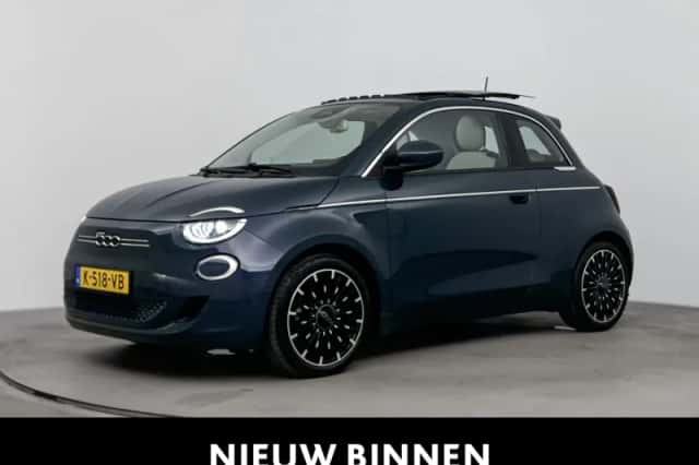 Fiat 500 (2021) thumbnail 1