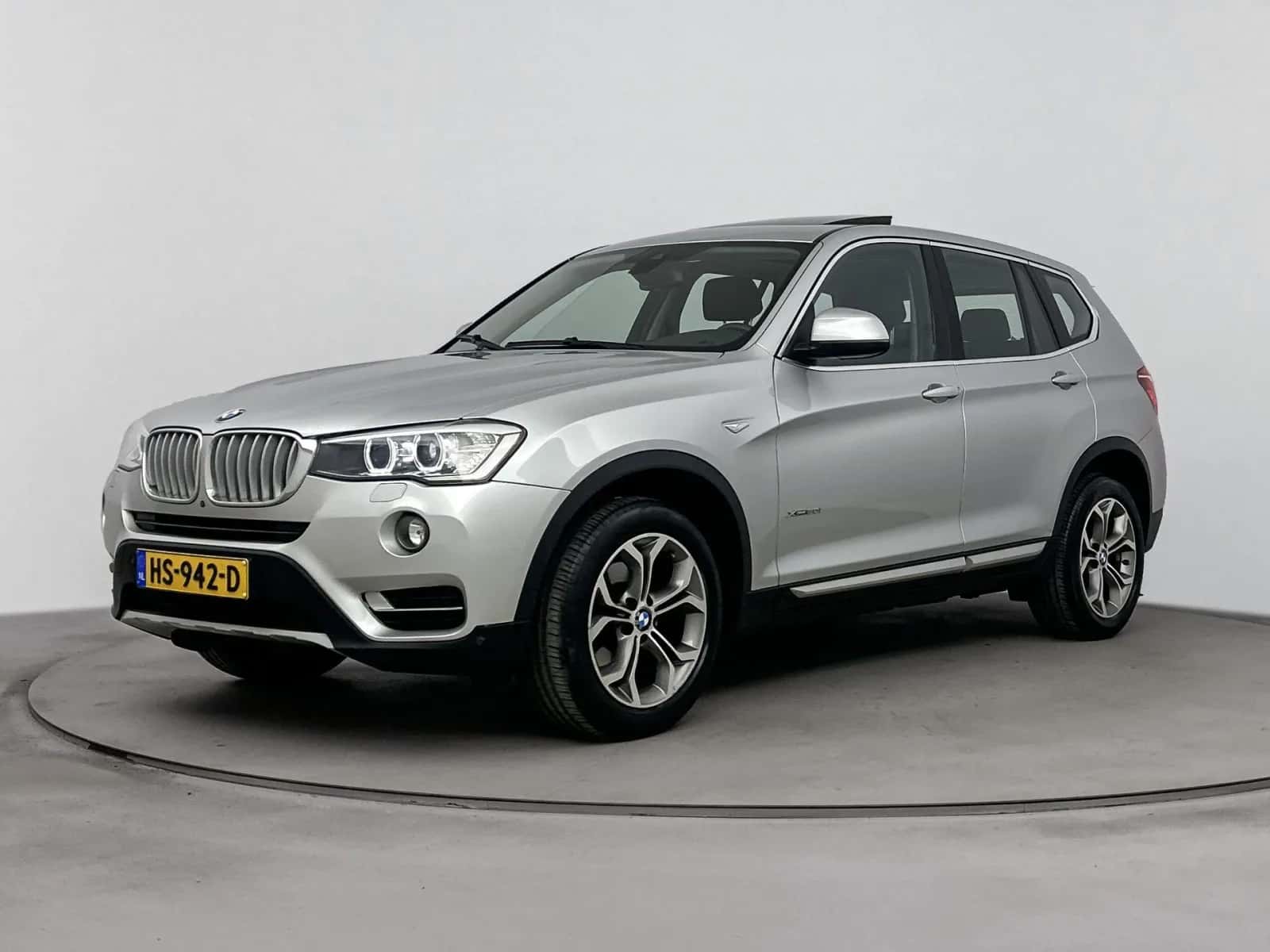 BMW X3 (2015) — foto 1
