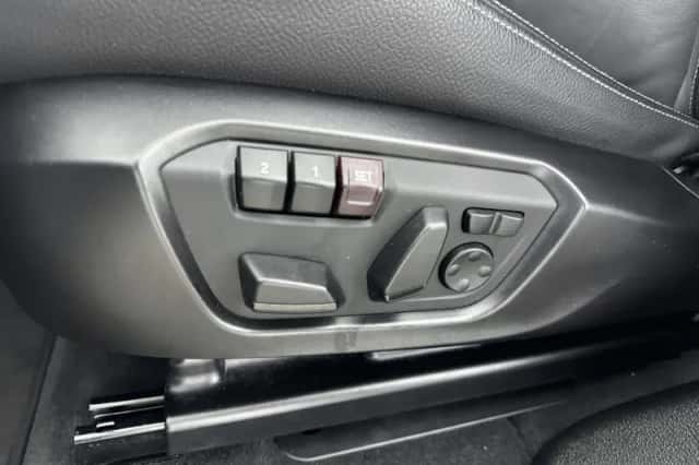 BMW X3 (2015) thumbnail 16