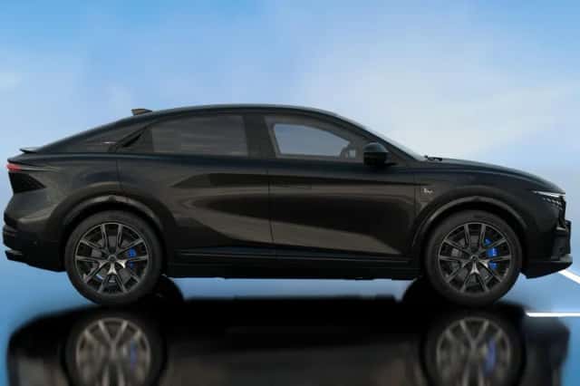 Alpine A390 (2026) thumbnail 3