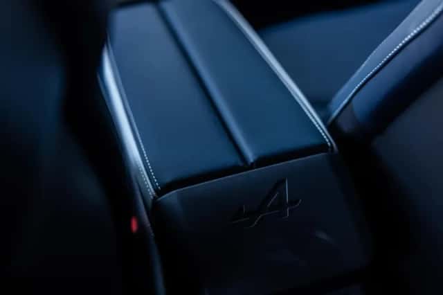 Alpine A390 (2026) thumbnail 16