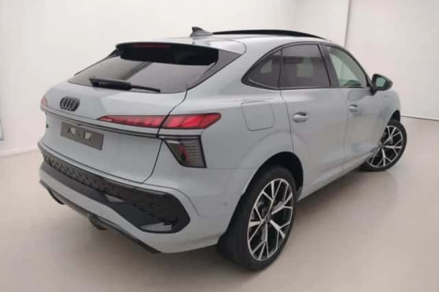 Audi Q3 (2026) thumbnail 2