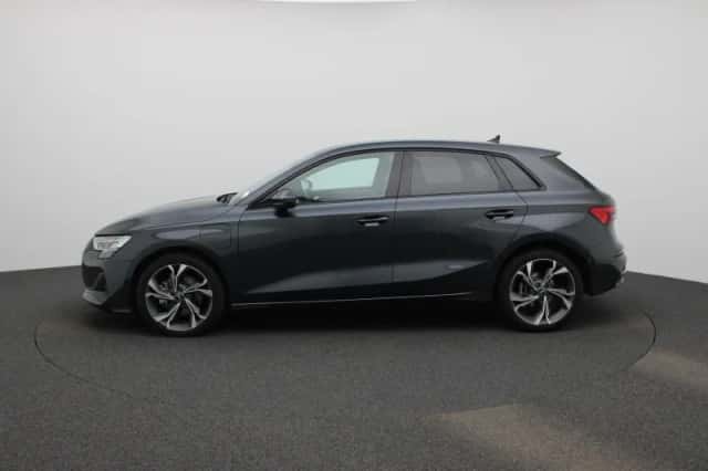 Audi A3 (2025) thumbnail 4