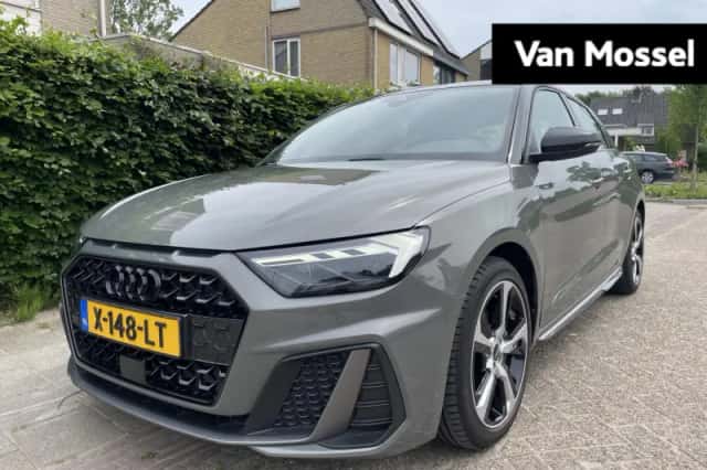 Audi A1 (2024) thumbnail 1