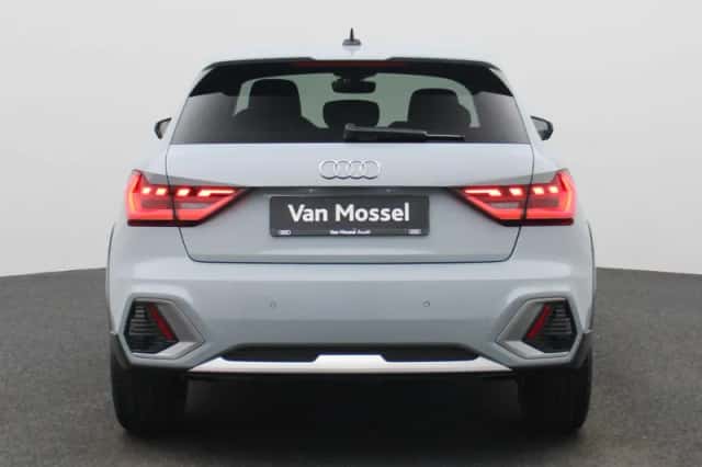 Audi A1 (2025) thumbnail 5