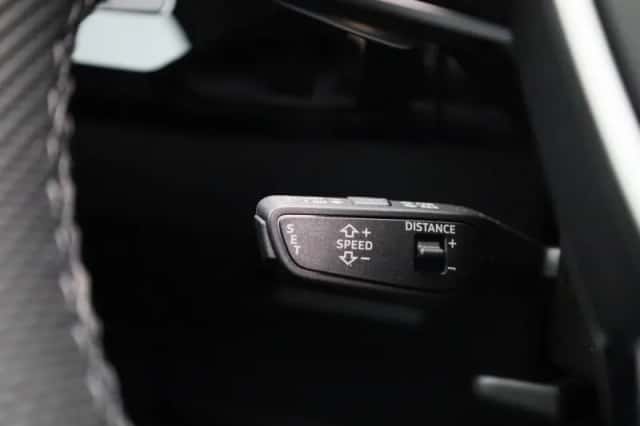Audi Q8 (2025) thumbnail 30
