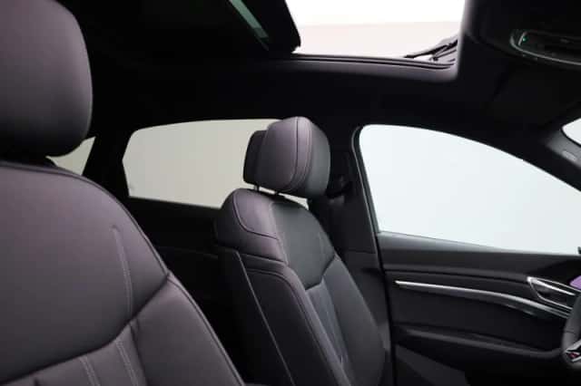 Audi Q8 (2025) thumbnail 42