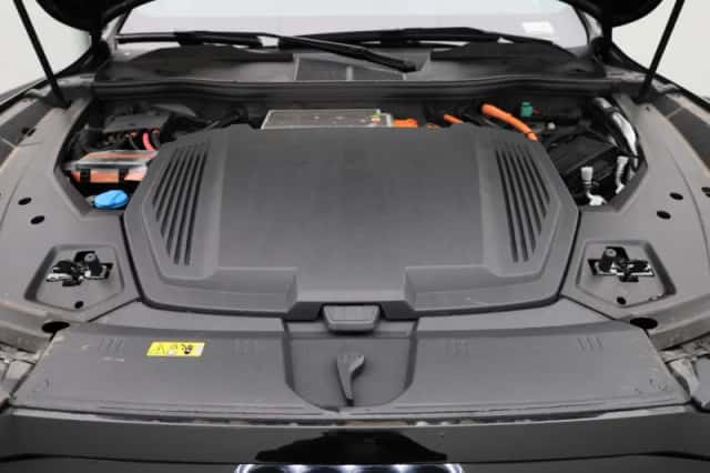 Audi Q8 (2025) thumbnail 45