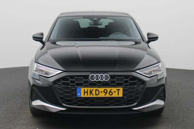 Audi A3 (2025) thumbnail 2