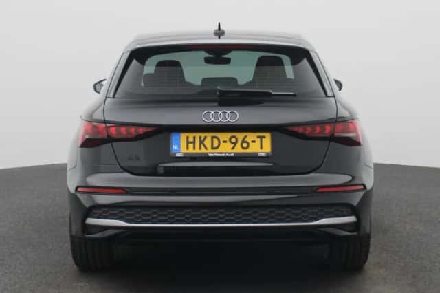 Audi A3 (2025) thumbnail 6