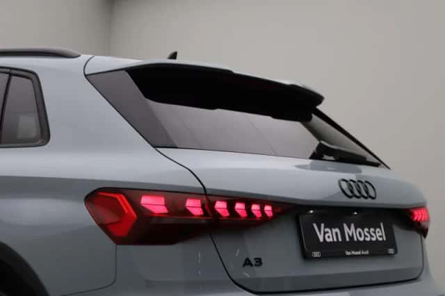 Audi A3 (2025) thumbnail 50