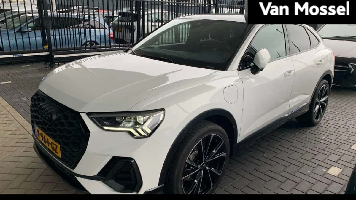 Audi Q3 — foto 1