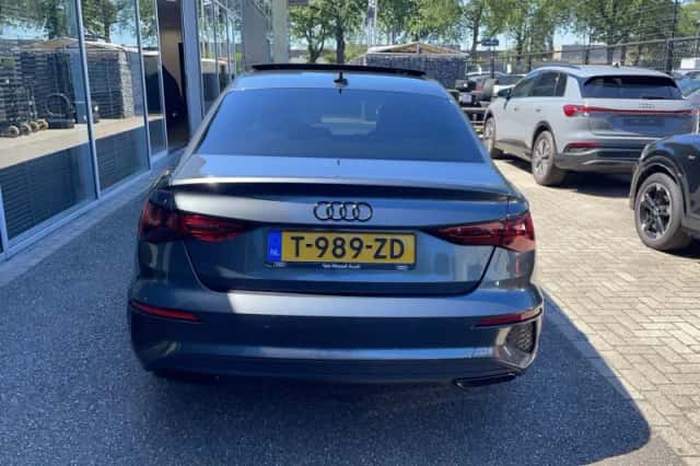 Audi A3 (2023) thumbnail 5