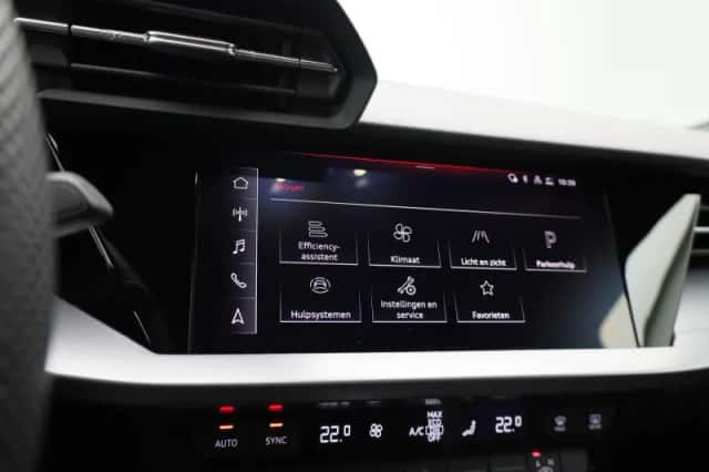 Audi A3 (2024) thumbnail 31