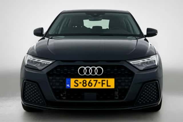 Audi A1 (2022) thumbnail 2