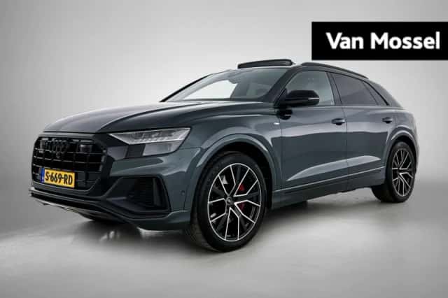 Audi Q8 (2023) thumbnail 1