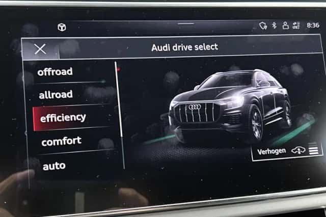 Audi Q8 (2023) thumbnail 12