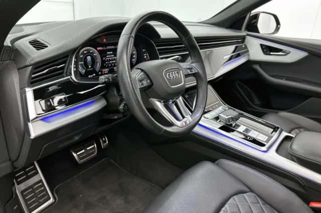 Audi Q8 (2023) thumbnail 20