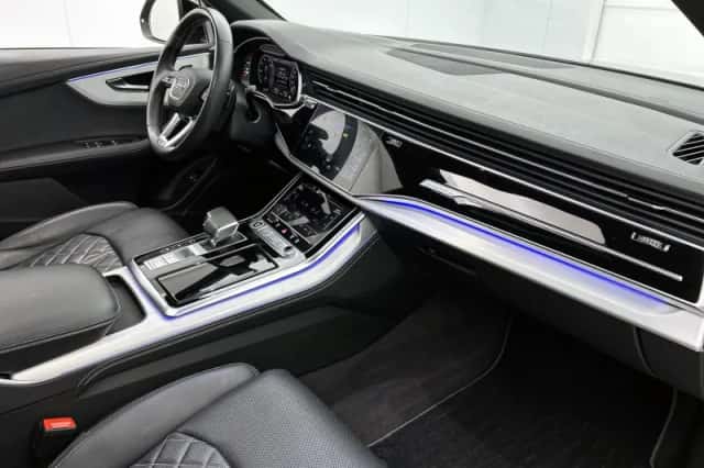 Audi Q8 (2023) thumbnail 22