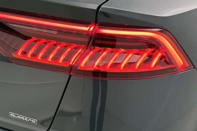Audi Q8 (2023) thumbnail 24