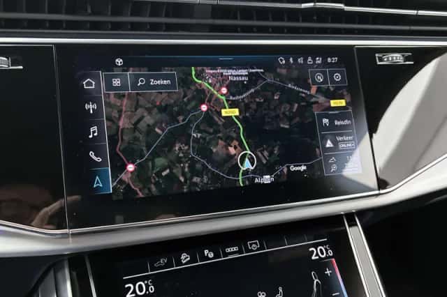 Audi Q8 (2023) thumbnail 34