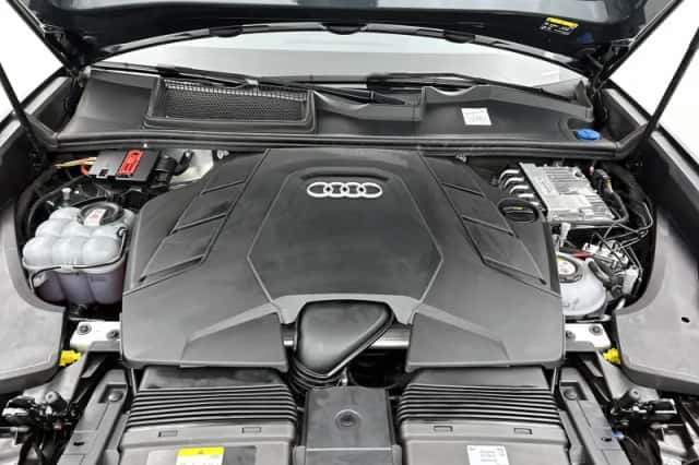 Audi Q8 (2023) thumbnail 44