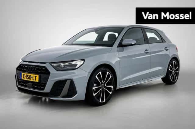 Audi A1 (2024) thumbnail 1