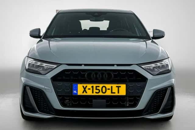 Audi A1 (2024) thumbnail 5
