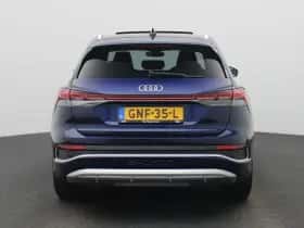 Audi Q4 e-tron thumbnail 5