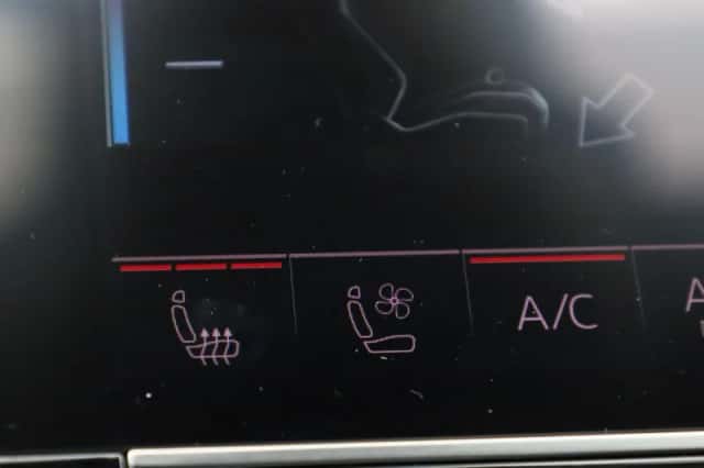 Audi A8 (2024) thumbnail 19