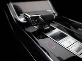 Audi A8 thumbnail 22