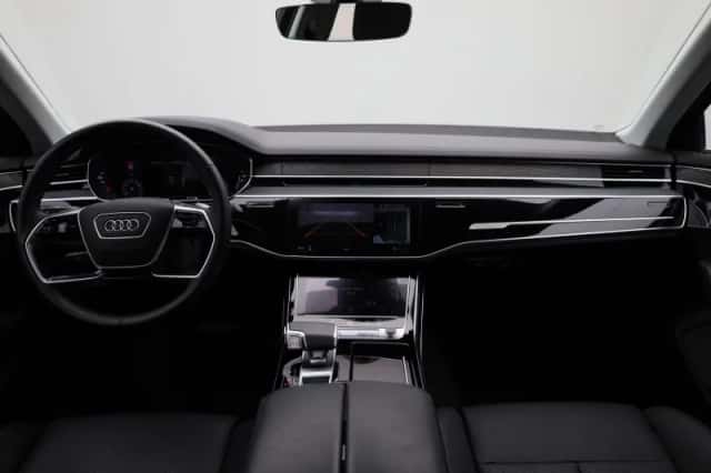 Audi A8 (2024) thumbnail 48