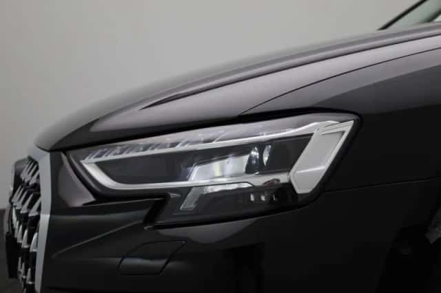 Audi A8 (2024) thumbnail 8