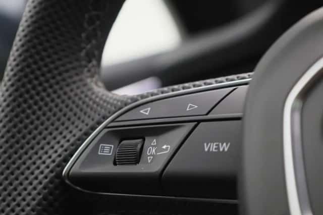 Audi Q7 (2025) thumbnail 18