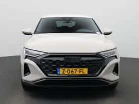 Audi Q8 thumbnail 2